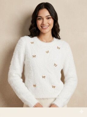 Faux-Fur White Bow Embellished Women's Sweater